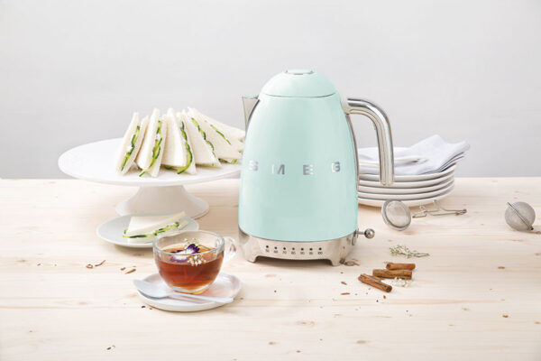 bollitore-smeg-verde