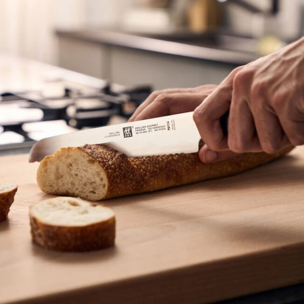 coltello-pane-zwilling-gourmet